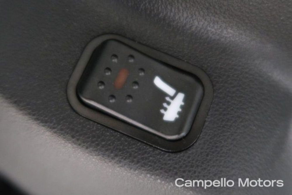 Fiat Fiorino nuova a Venezia (15)