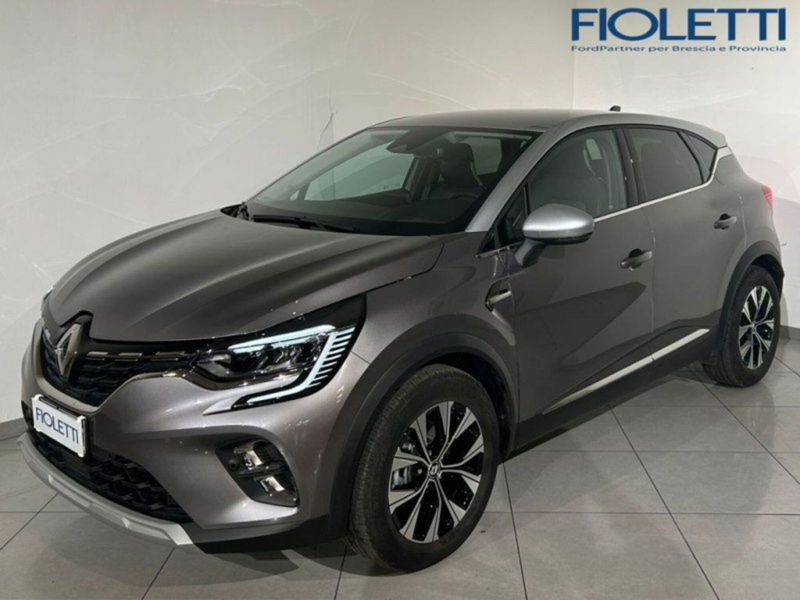 Renault Captur Full Hybrid E-Tech 145 CV Techno del 2024 usata a Brescia