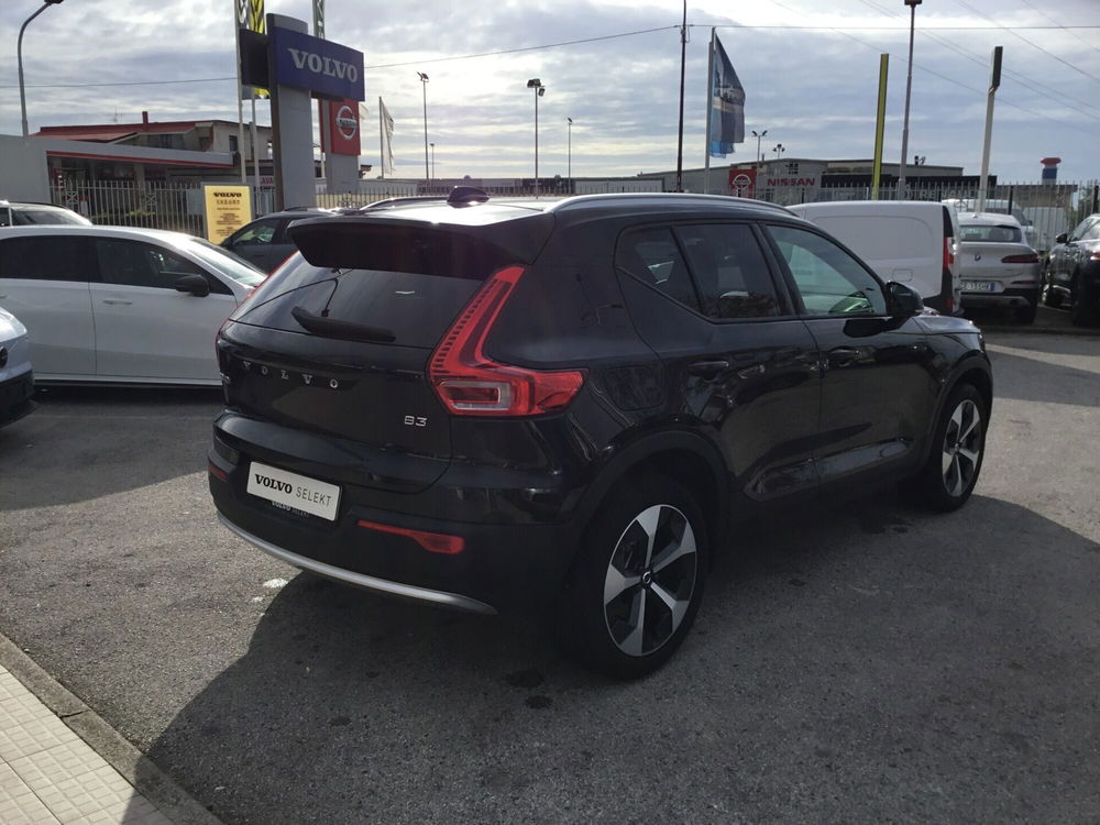 Volvo XC40 usata a Napoli (3)