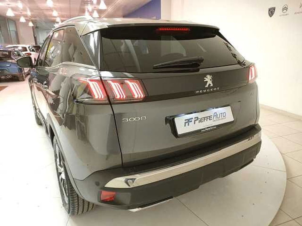 Peugeot 3008 usata a Teramo (9)