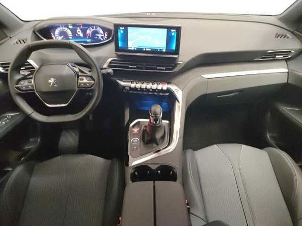 Peugeot 5008 usata a Teramo (17)