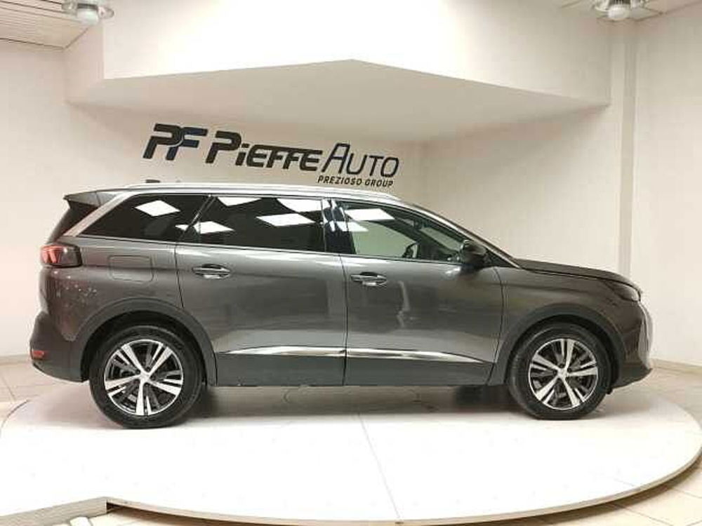 Peugeot 5008 usata a Teramo (5)