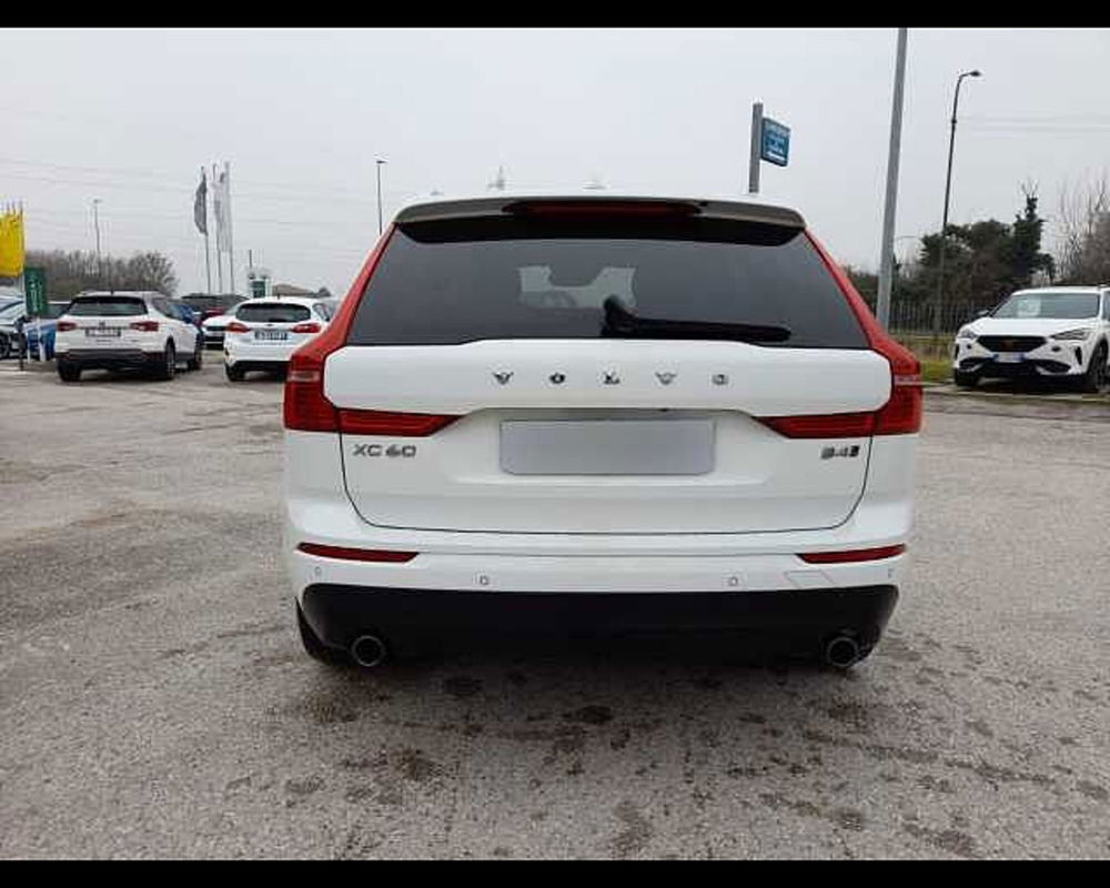 Volvo XC60 usata a Ravenna (7)