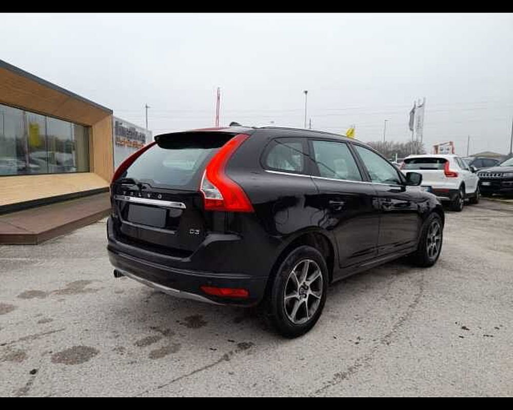 Volvo XC60 usata a Ravenna (6)