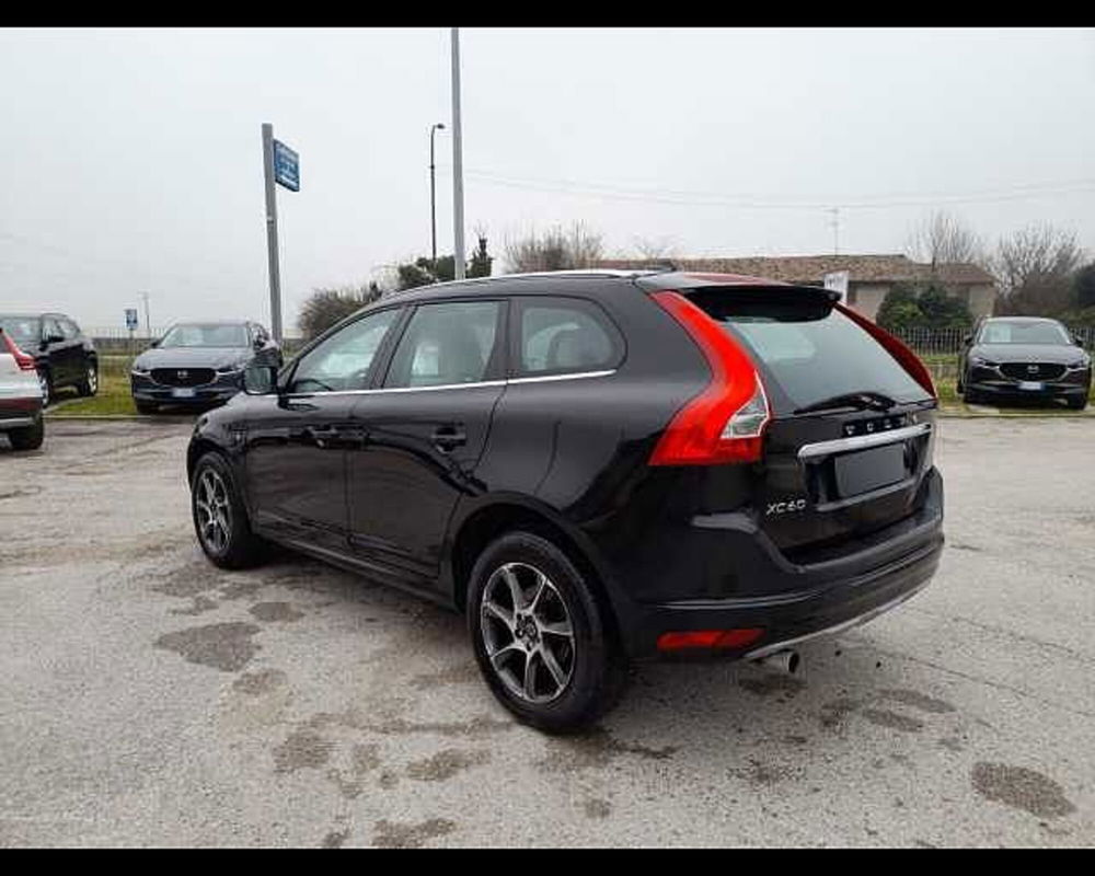 Volvo XC60 usata a Ravenna (8)