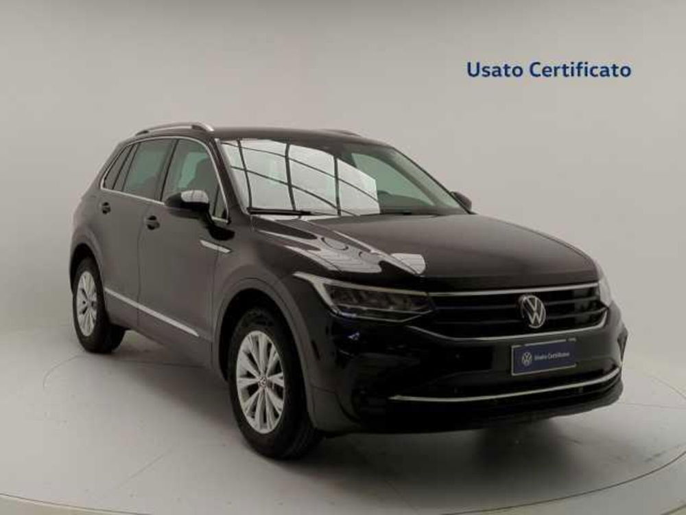 Volkswagen Tiguan usata a Avellino