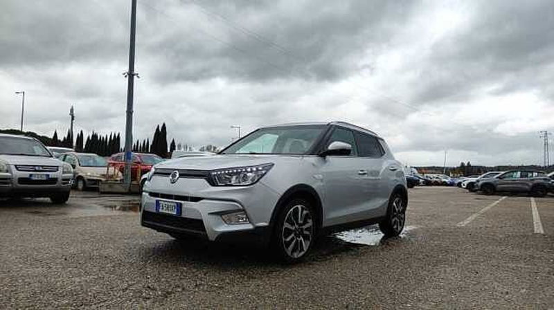 Ssangyong Tivoli 1.6d 2WD Be  del 2015 usata a Empoli