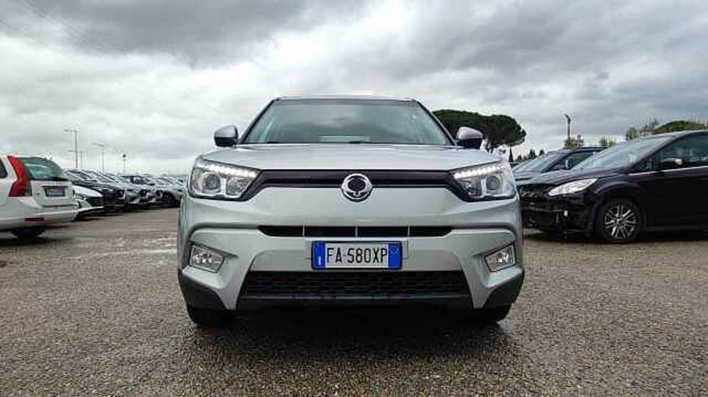 Ssangyong Tivoli usata a Firenze (14)