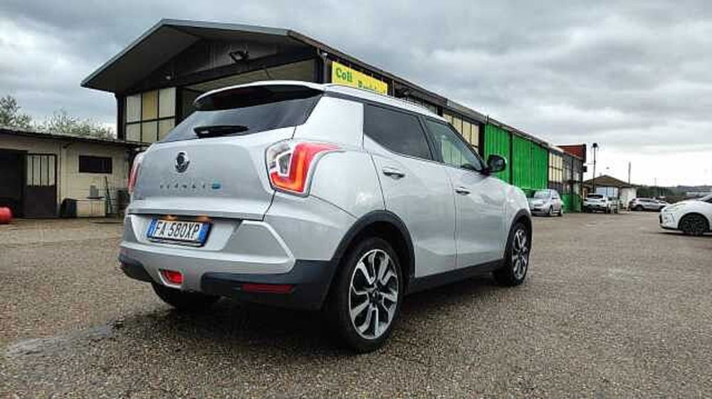 Ssangyong Tivoli usata a Firenze (9)