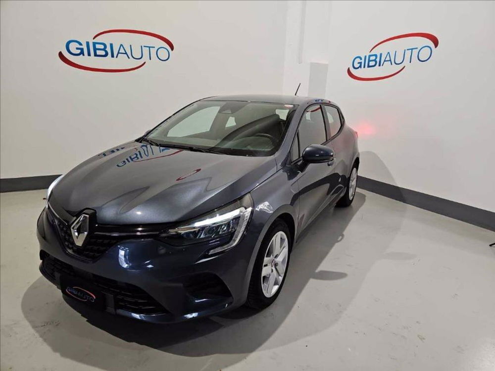 Renault Clio usata a Palermo (3)