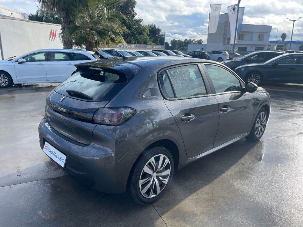 Peugeot 208 usata a Lecce (11)