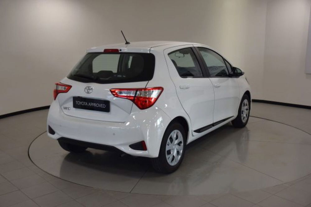 Toyota Yaris usata a Padova (12)