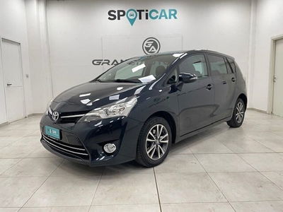 Toyota Verso 1.6 D-4D Active  del 2015 usata a Alessandria