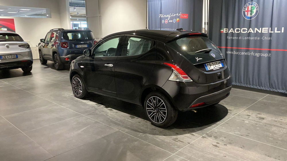 Lancia Ypsilon usata a Bergamo (2)