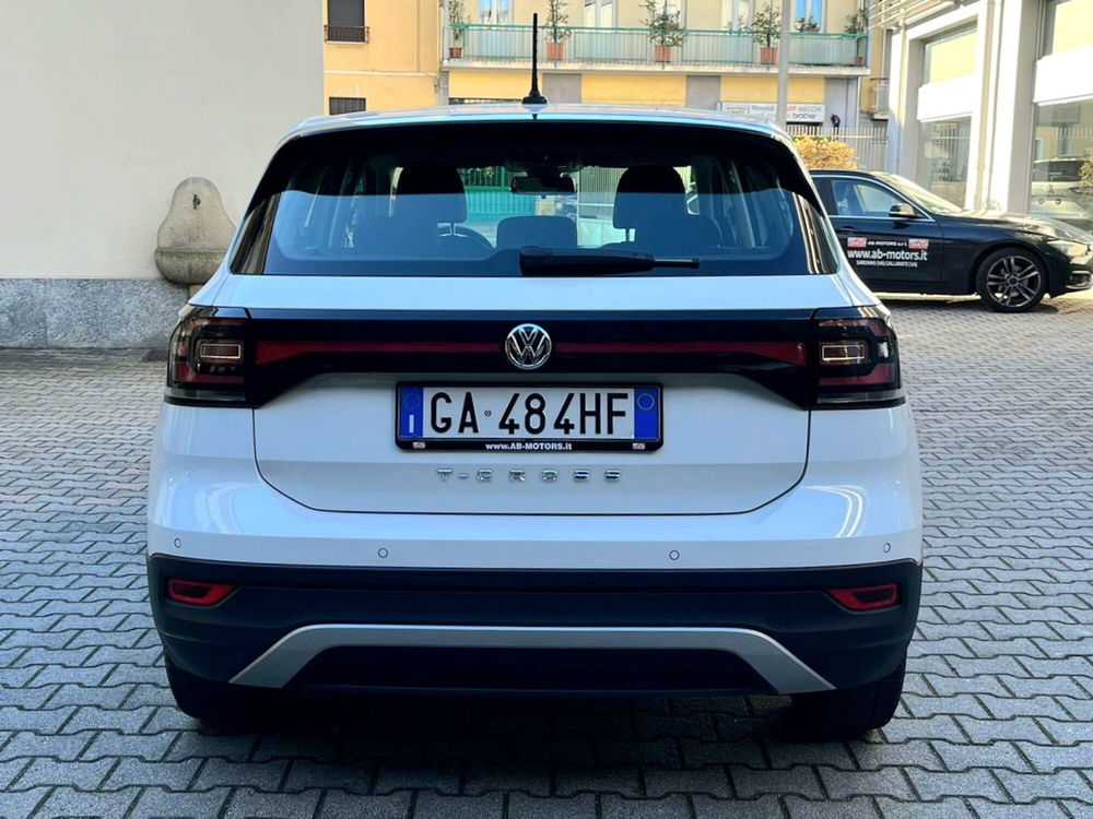 Volkswagen T-Cross usata a Varese (6)