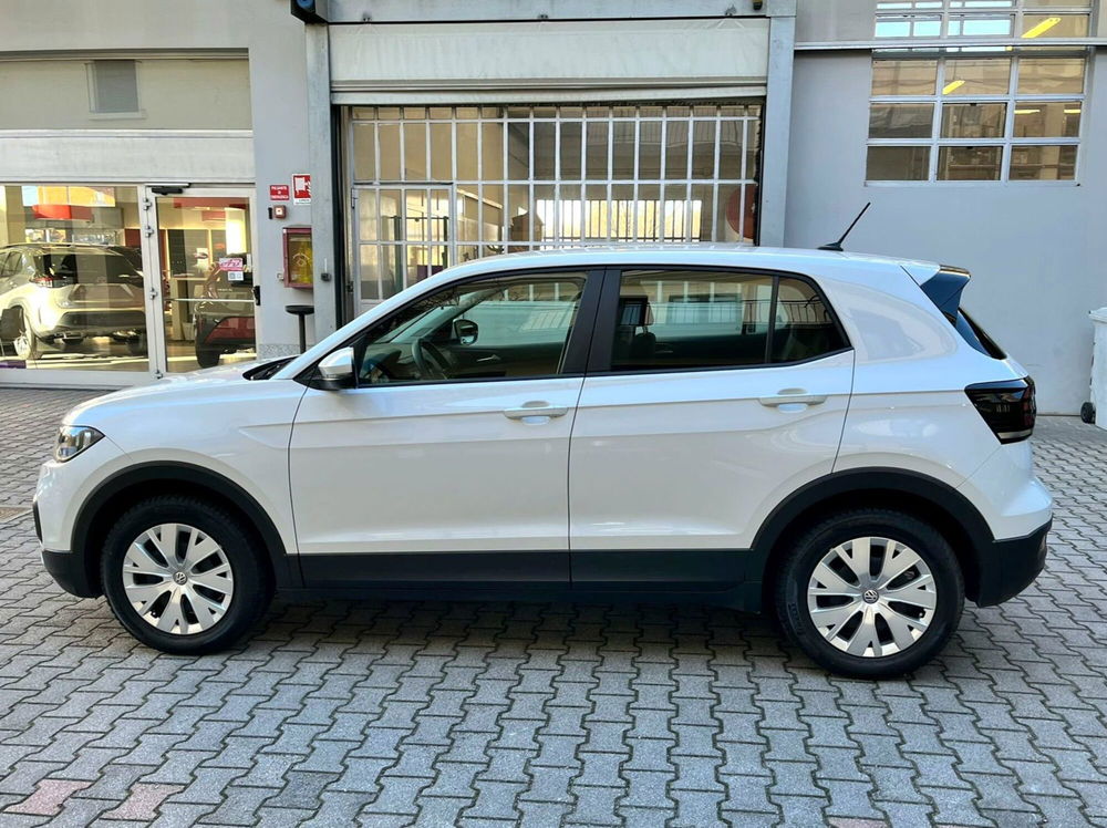 Volkswagen T-Cross usata a Varese (8)