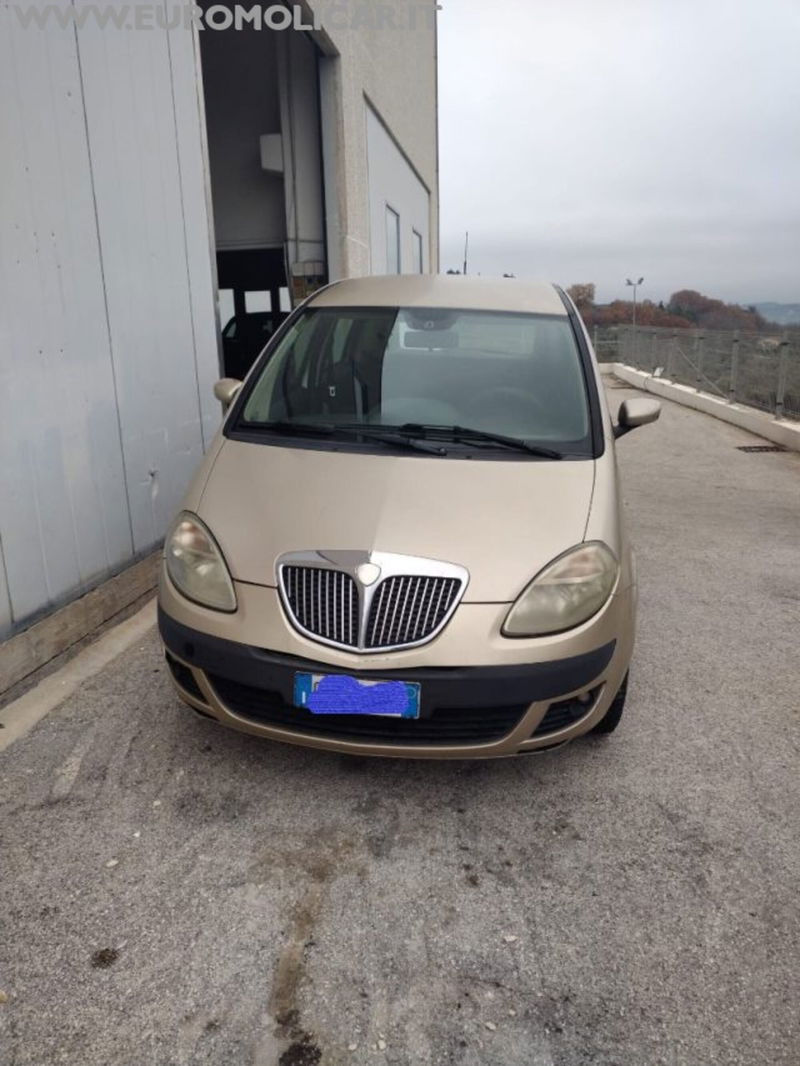 Lancia Musa 1.3 Multijet 16V 70 CV Oro del 2006 usata a Busso