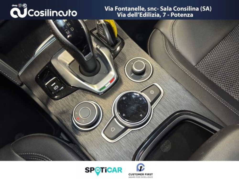 Alfa Romeo Stelvio usata a Salerno (20)