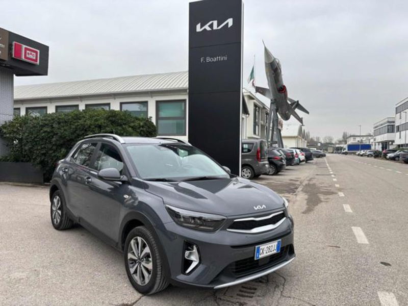 Kia Stonic 1.2 DPI Urban del 2023 usata a Pesaro