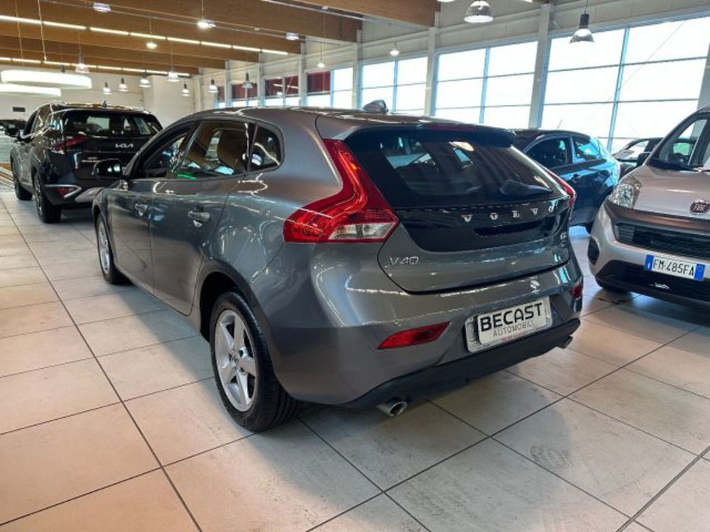 Volvo V40 usata a Vicenza (4)