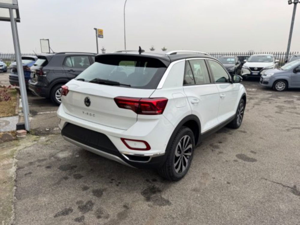 Volkswagen T-Roc nuova a Milano (2)