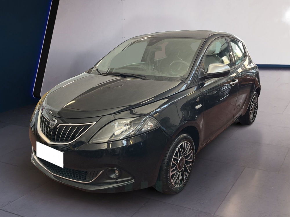 Lancia Ypsilon usata a Torino (2)