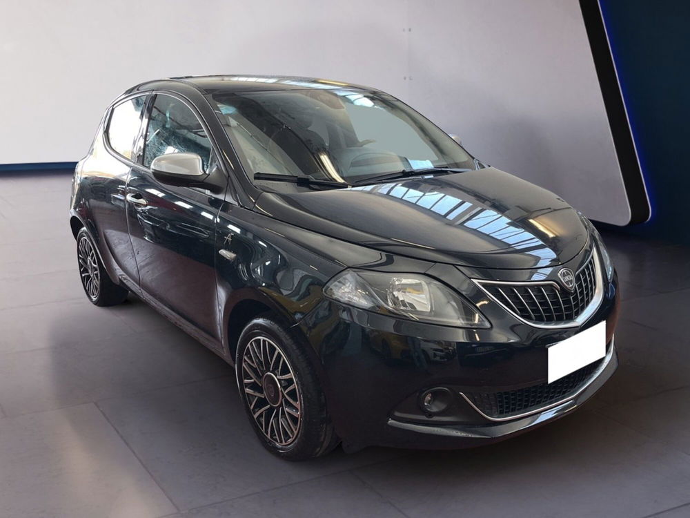 Lancia Ypsilon usata a Torino (3)