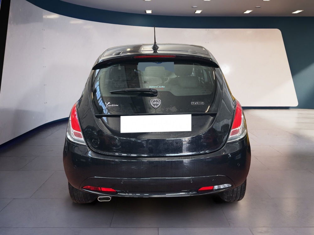 Lancia Ypsilon usata a Torino (5)