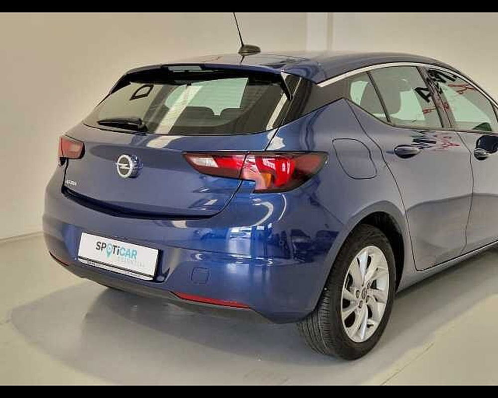 Opel Astra usata a Milano (15)