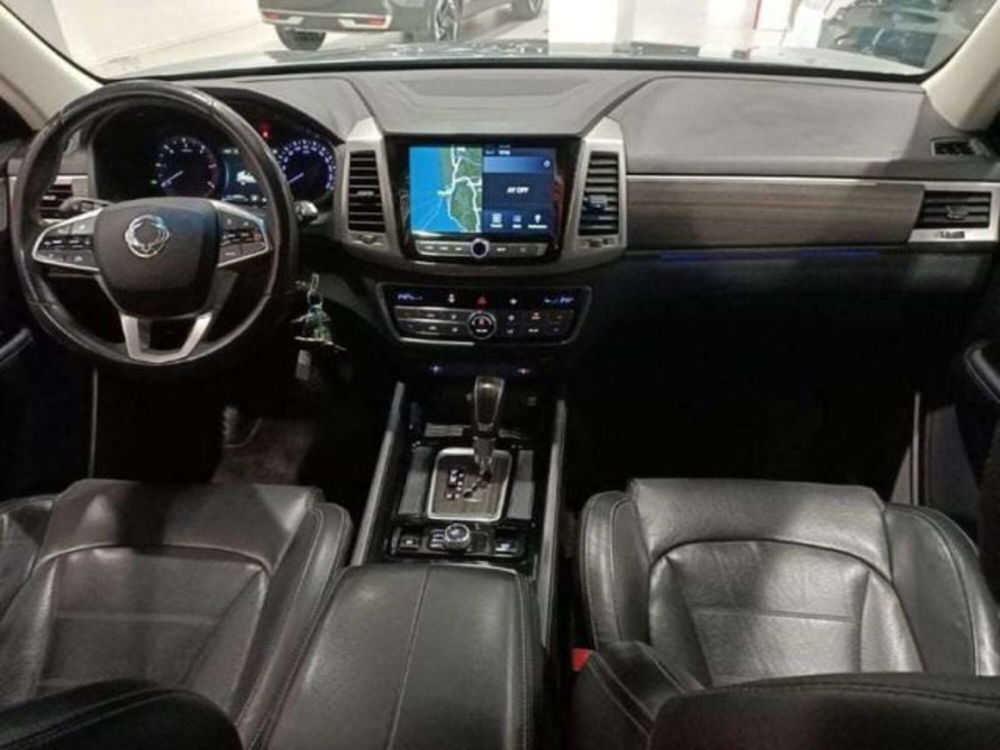 Ssangyong Rexton usata a Firenze (10)