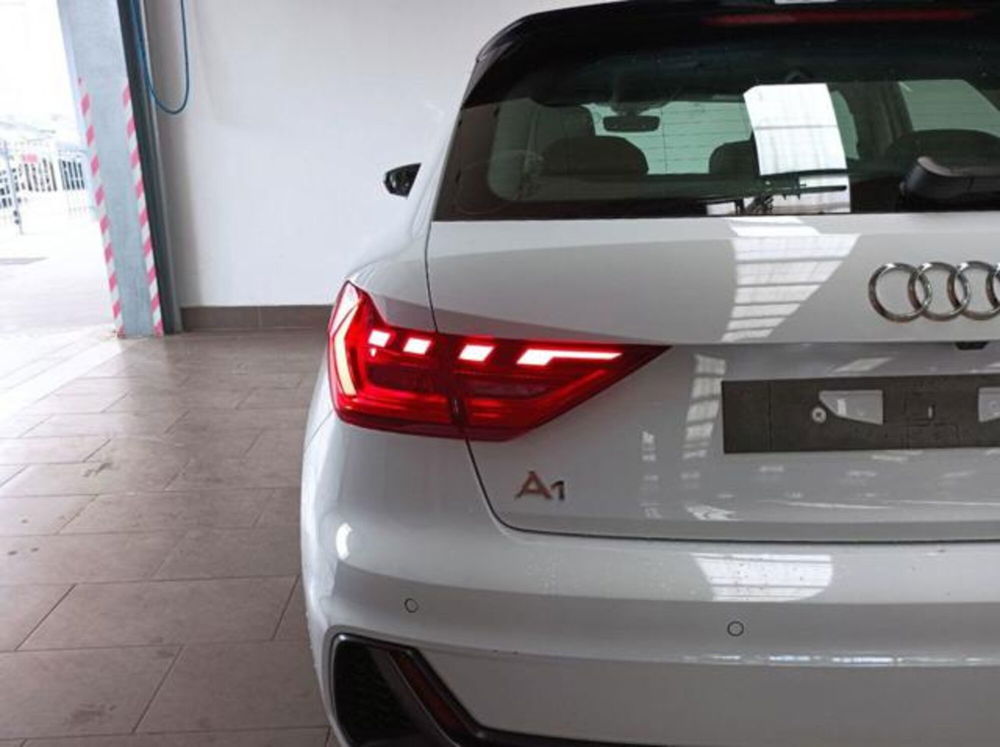 Audi A1 Sportback usata a Milano (19)