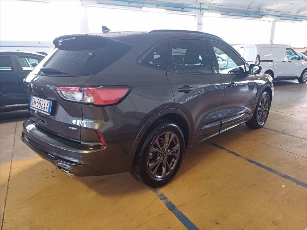 Ford Kuga usata a Milano (4)