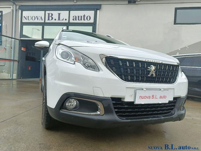 Peugeot 2008 VTi 82CV Active del 2016 usata a Cologna Veneta