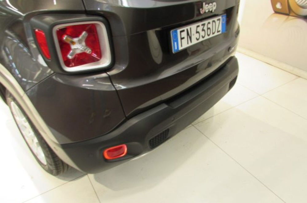 Jeep Renegade usata a Milano (15)