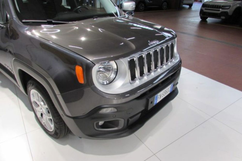 Jeep Renegade usata a Milano (17)