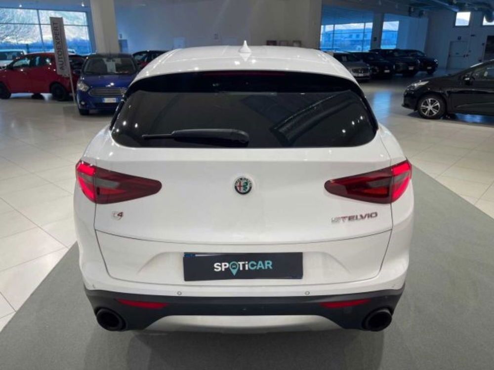 Alfa Romeo Stelvio usata a Sondrio (4)