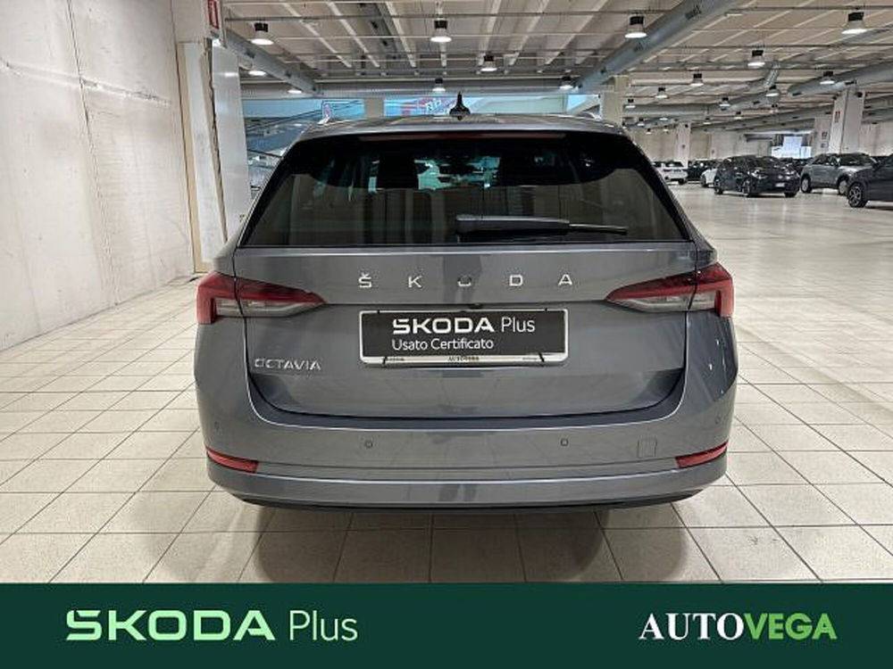 Skoda Octavia Station Wagon nuova a Vicenza (5)