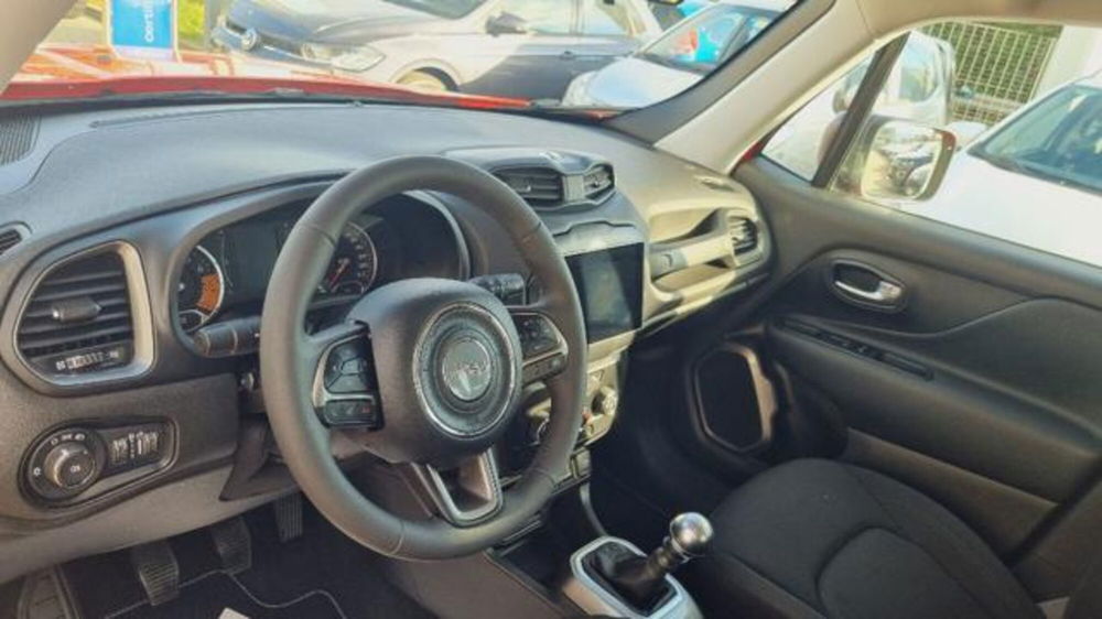 Jeep Renegade usata a Savona (16)