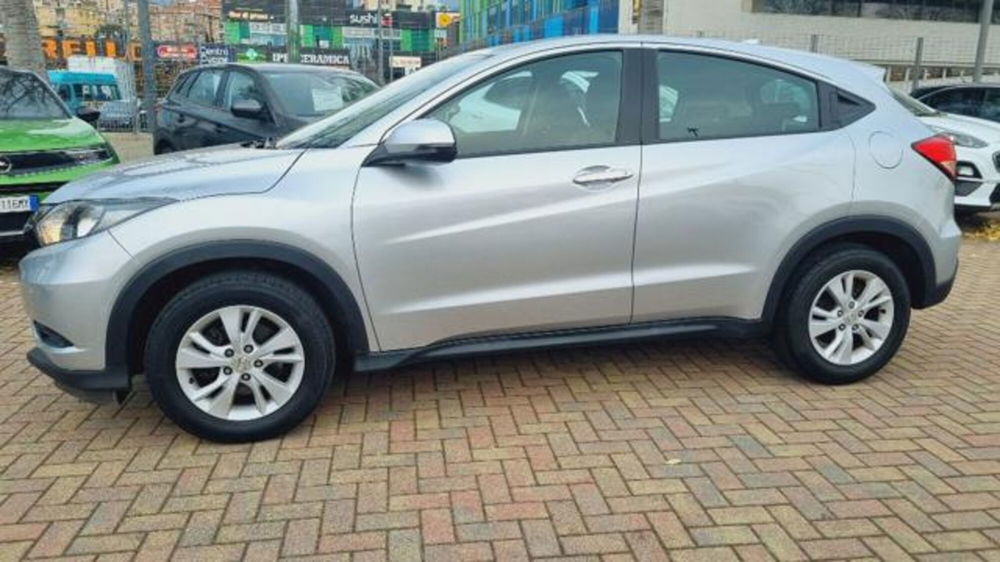 Honda HR-V usata a Savona (11)