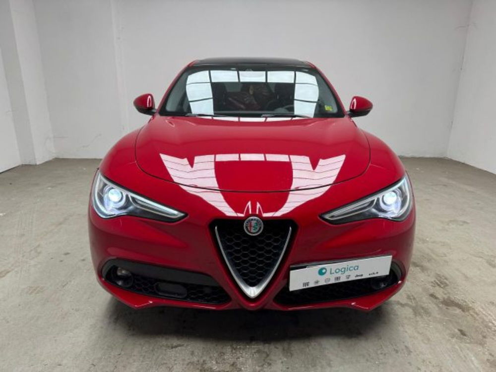 Alfa Romeo Stelvio usata a Biella (2)