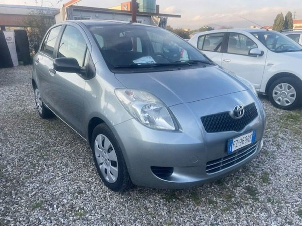 Toyota Yaris usata a Prato (3)