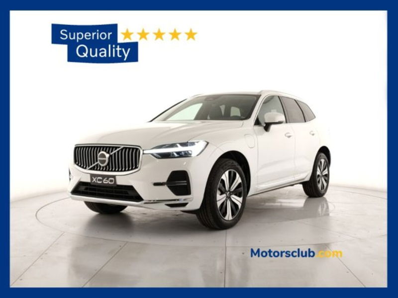 Volvo XC60 T6 Recharge AWD Plug-in Hybrid automatico Core nuova a Modena