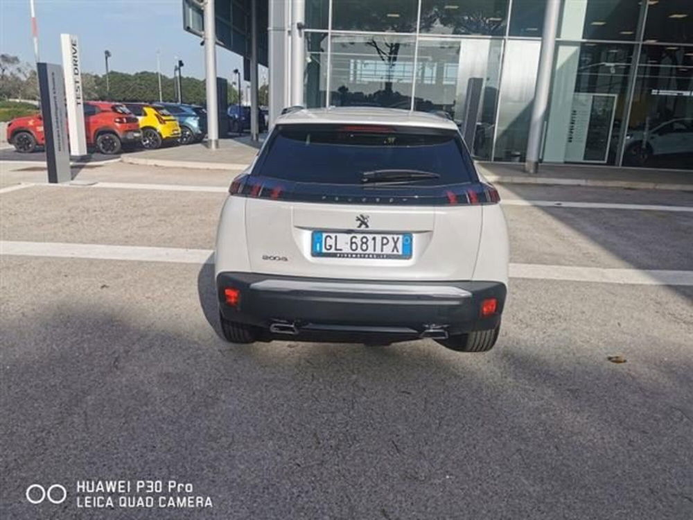 Peugeot 2008 usata a Brindisi (5)