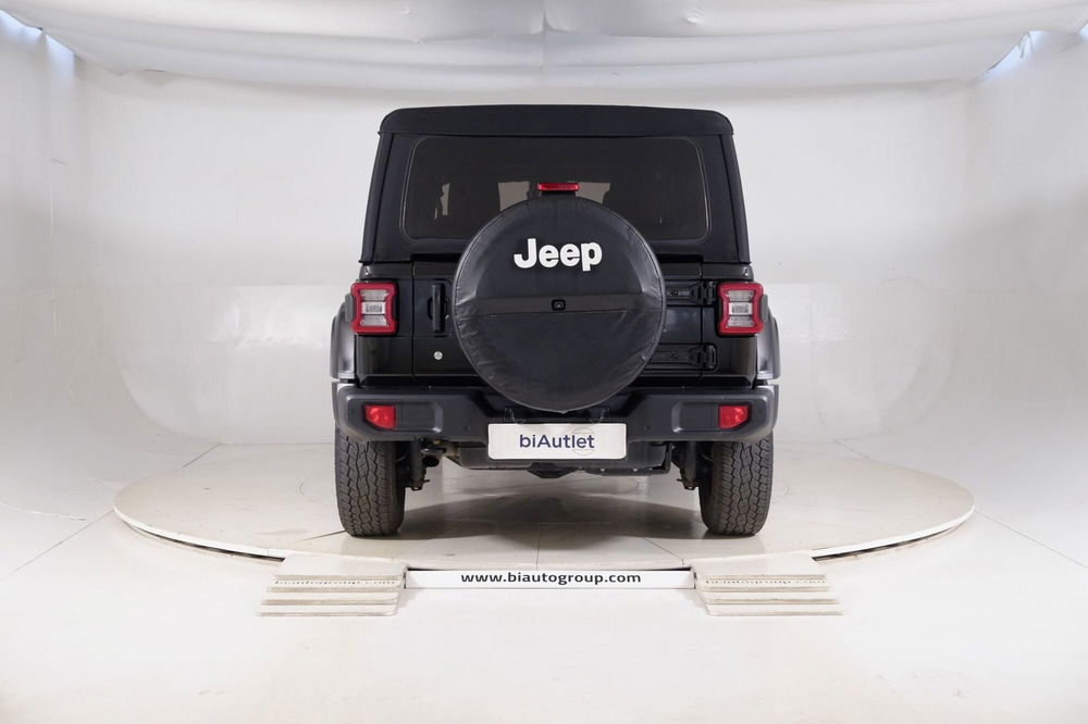 Jeep Wrangler Unlimited usata a Torino (3)