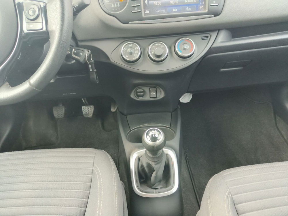 Toyota Yaris usata a Reggio Calabria (14)