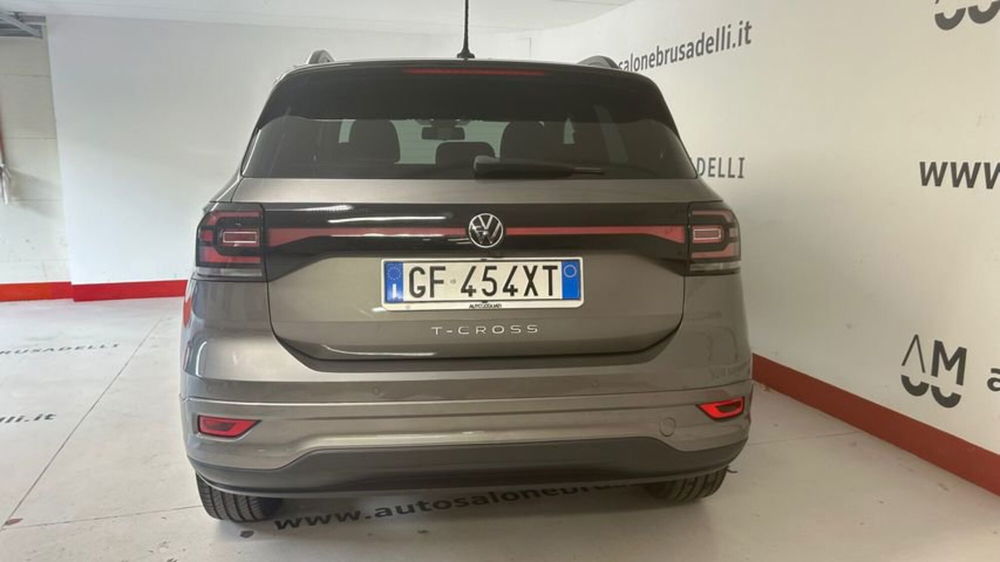 Volkswagen T-Cross usata a Lecco (4)