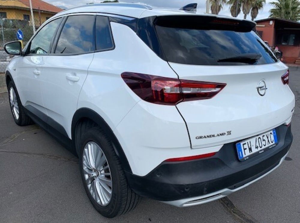 Opel Grandland X usata a Catania (9)