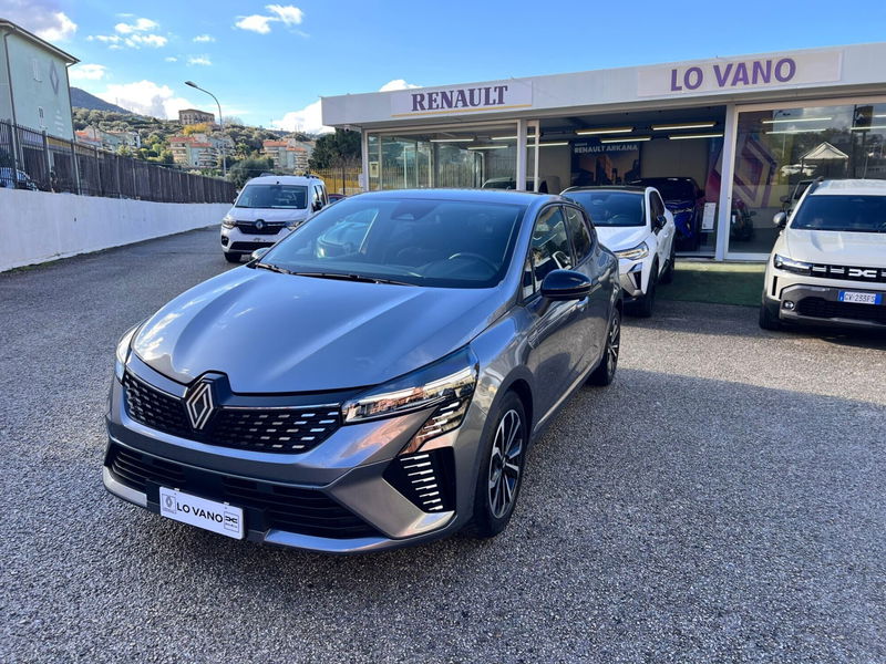 Renault Clio TCe 90 CV 5 porte Techno  del 2024 usata a Sant&#039;Agata di Militello