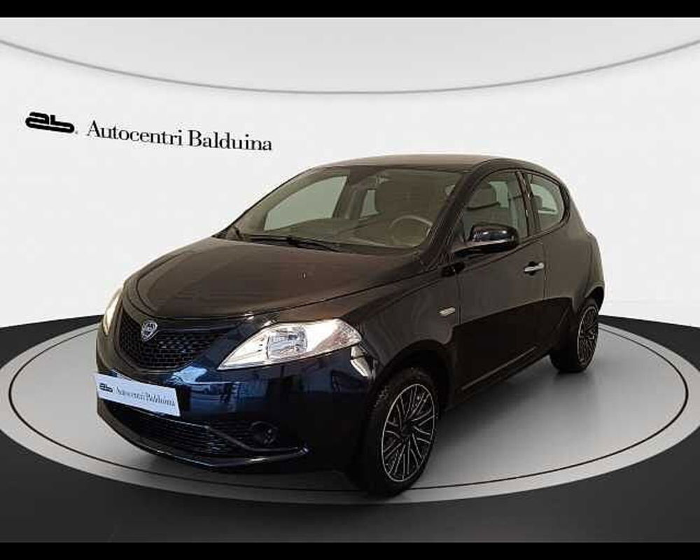 Lancia Ypsilon usata a Roma