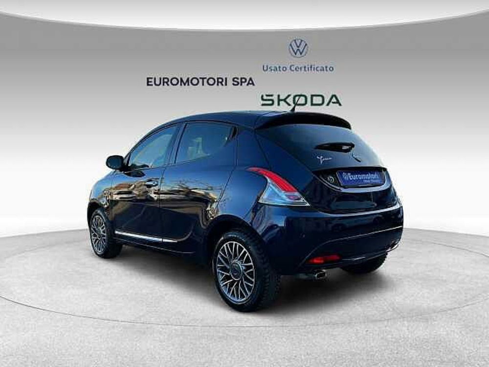 Lancia Ypsilon usata a Grosseto (3)